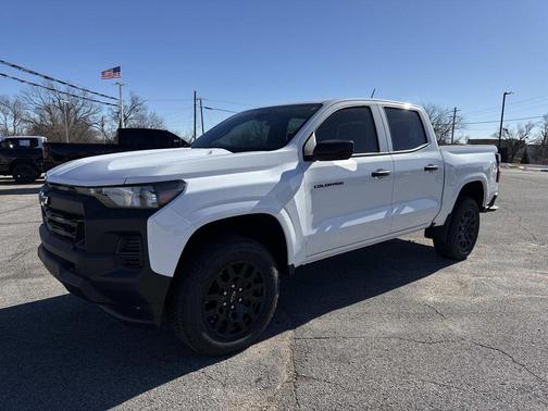 Summit White 2026 Chevrolet Colorado WT