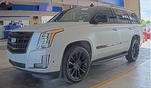2019 Cadillac Escalade Luxury