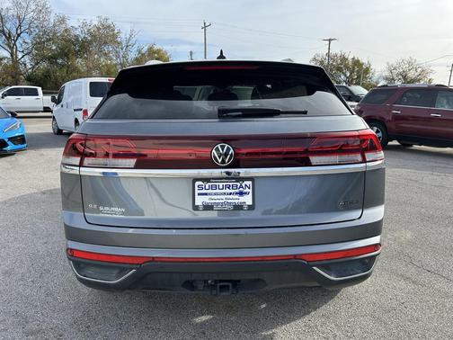 2025 Volkswagen Atlas Cross Sport 2.0T SE w/Technology 4MOTION