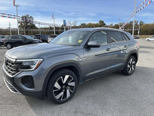 2025 Volkswagen Atlas Cross Sport 2.0T SE w/Technology 4MOTION