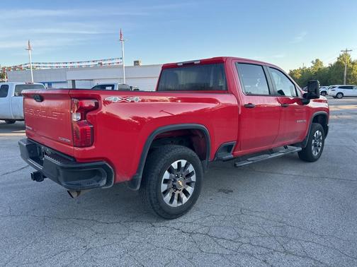 2024 Chevrolet Silverado 2500 Custom