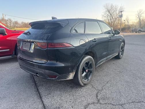 2019 Jaguar F-PACE 25t Premium