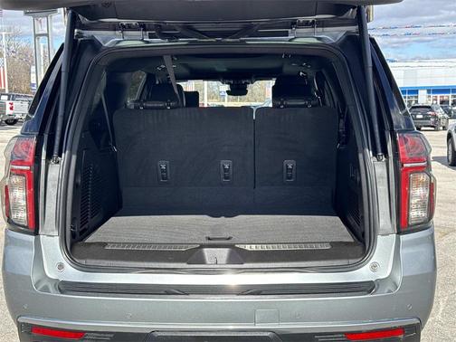 2023 Chevrolet Suburban 4WD High Country