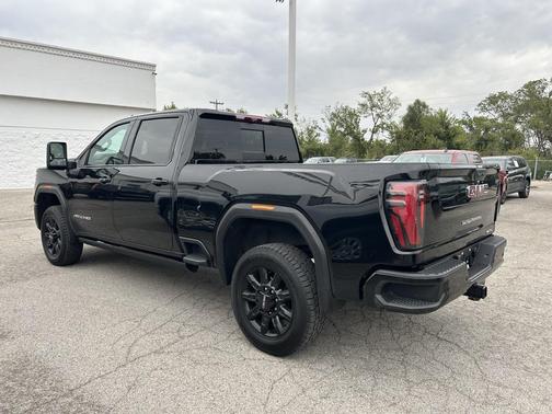 2024 GMC Sierra 2500 AT4