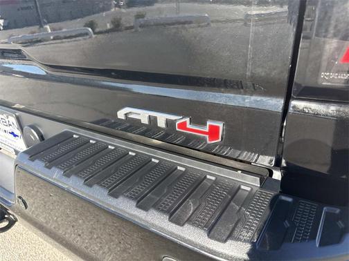 2024 GMC Sierra 2500 AT4