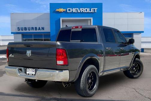 Granite Crystal Metallic Clearcoat 2015 RAM 1500 Outdoorsman
