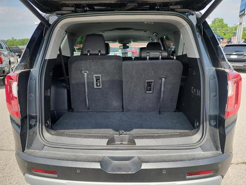 2023 GMC Acadia AWD SLT