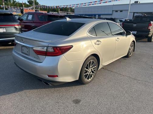 2017 Lexus ES 350 Base