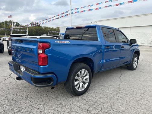2022 Chevrolet Silverado 1500 Custom