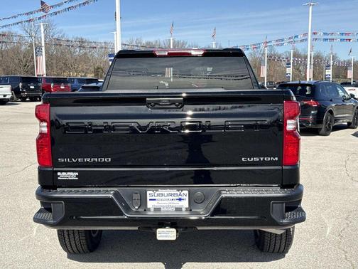 Black 2026 Chevrolet Silverado 1500 Custom