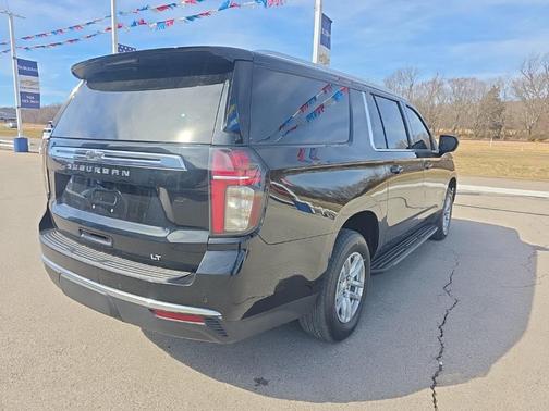 2021 Chevrolet Suburban LT