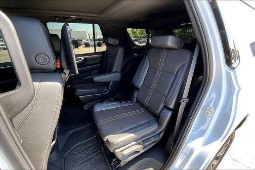 Polar White Tricoat 2026 Chevrolet Tahoe 4WD High Country