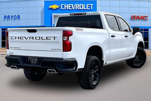 Summit White 2025 Chevrolet Silverado 1500 Custom Trail Boss