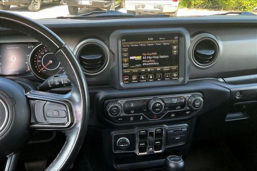 Black Clearcoat 2022 Jeep Wrangler Unlimited High Tide 4x4