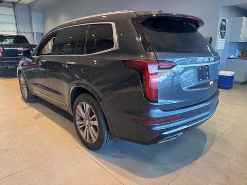 2023 Cadillac XT6 Premium Luxury FWD