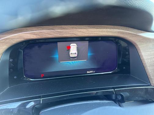 2024 Volkswagen Atlas 2.0T SE w/Technology 4MOTION