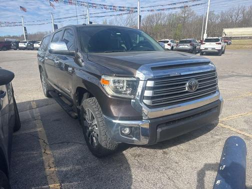 2019 Toyota Tundra SR5