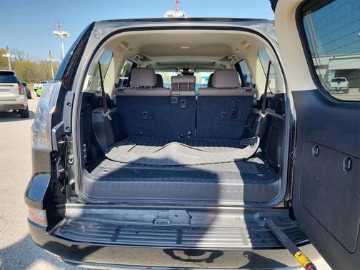 2023 Lexus GX 460 Luxury