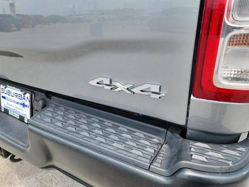 2020 RAM 2500 Tradesman Crew Cab 4X4 6'4' Box