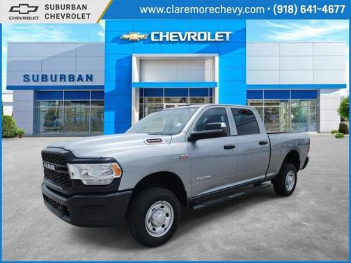 2020 RAM 2500 Tradesman Crew Cab 4X4 6'4' Box