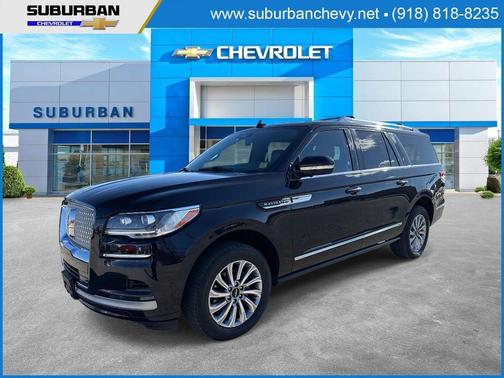 Black Metallic 2024 Lincoln Navigator Premiere