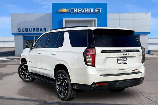 Iridescent Pearl Tricoat 2024 Chevrolet Tahoe 4WD RST
