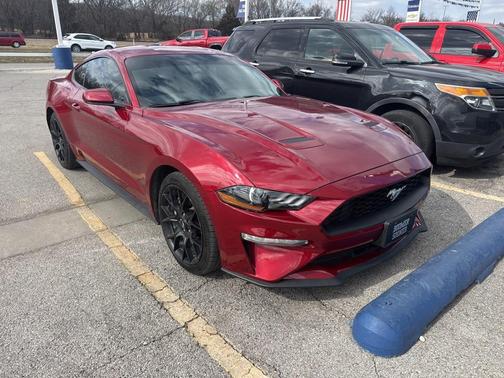 2019 Ford Mustang EcoBoost