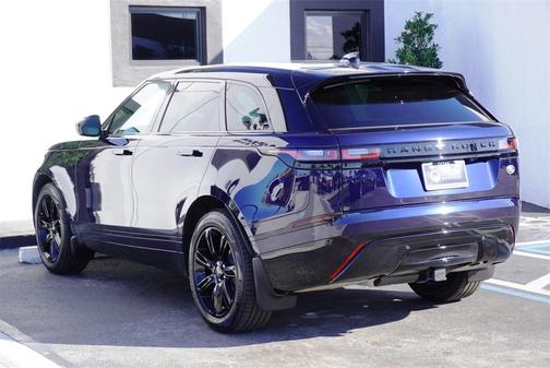 Photo 4 of 22 of 2022 Land Rover Range Rover Velar R-Dynamic S