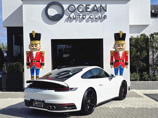 2022 Porsche 911 Carrera 4S