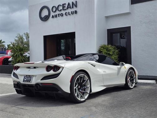 2022 Ferrari F8 Spider Base