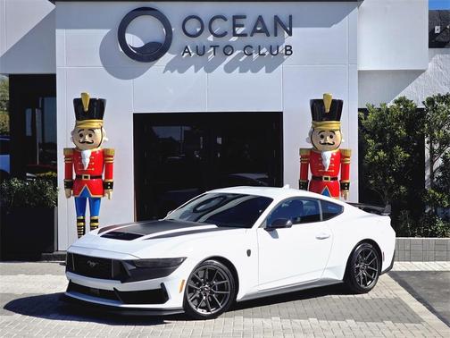 2024 Ford Mustang Dark Horse