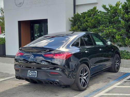 Obsidian Black Metallic 2024 Mercedes-Benz AMG GLE 53 Base