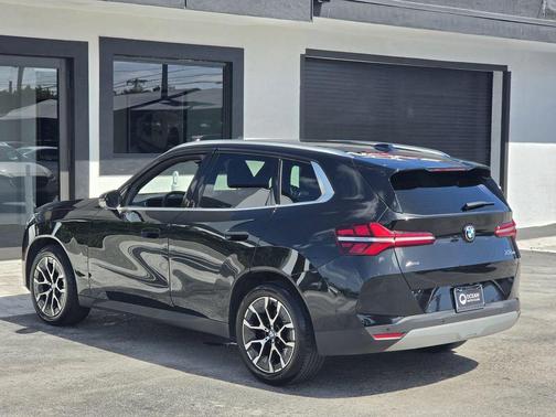Black Sapphire Metallic 2025 BMW X3 30 xDrive