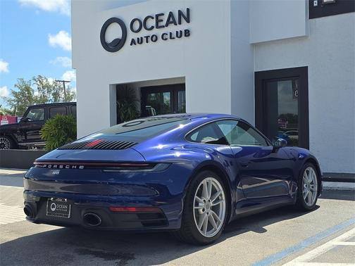 2021 Porsche 911 Carrera