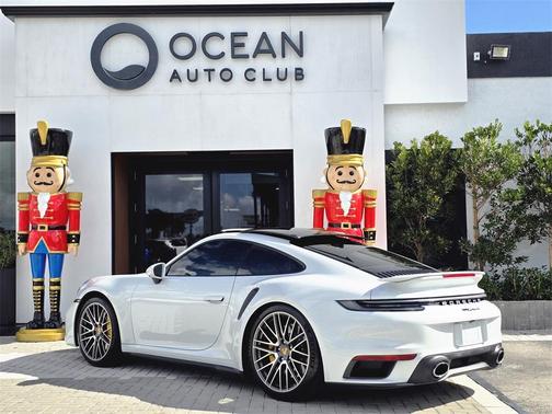 2022 Porsche 911 Turbo