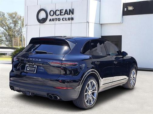 2023 Porsche Cayenne S
