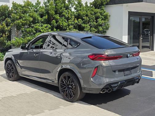 Gray Metallic 2025 BMW X6 M Base