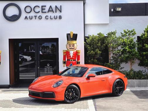 2021 Porsche 911 Carrera