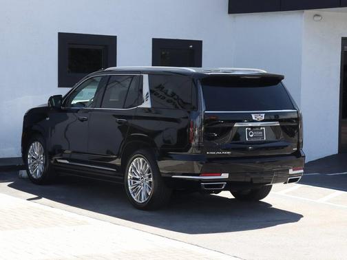 2025 Cadillac Escalade Premium Luxury