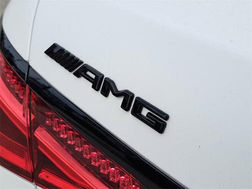 2024 Mercedes-Benz AMG S 63 E Base