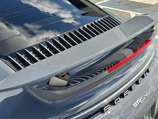 2024 Porsche 911 Turbo