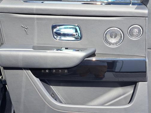 2022 Rolls-Royce Cullinan Base