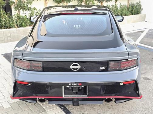 2025 Nissan Z NISMO