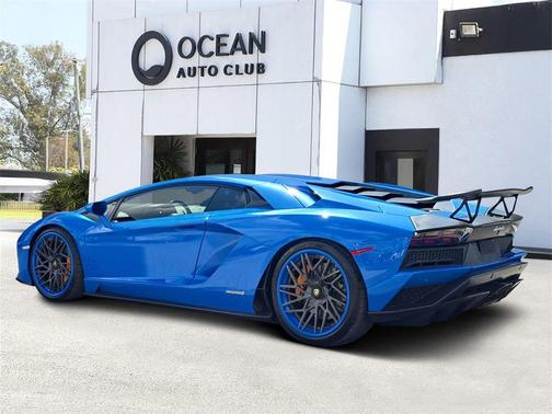 2018 Lamborghini Aventador S Base