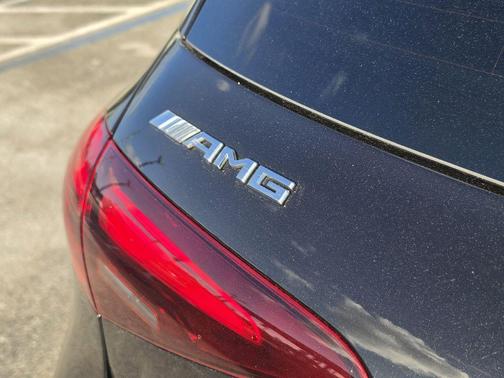 Obsidian Black Metallic 2025 Mercedes-Benz AMG GLE 53 Base