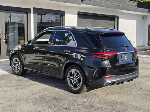 Obsidian Black Metallic 2025 Mercedes-Benz AMG GLE 53 Base