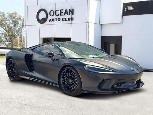2022 McLaren GT Base