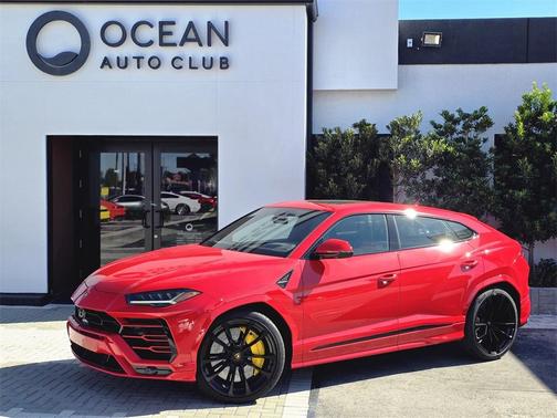 2022 Lamborghini Urus Base
