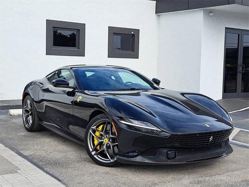 2021 Ferrari Roma Base