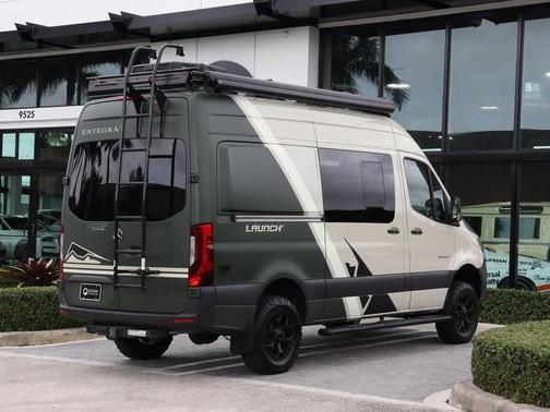 2023 Mercedes-Benz Sprinter 2500 